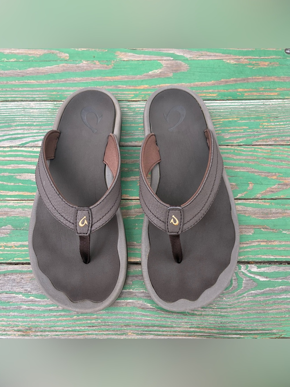 OluKai OHANA Womens Sz 8 Slip On Thong Sandals Brown Flip Flop Beach Summer - Picture 13 of 16